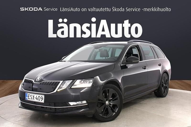 Käytetty Skoda Octavia Style 150 HP (110 kW) 2018 Musta Farmari