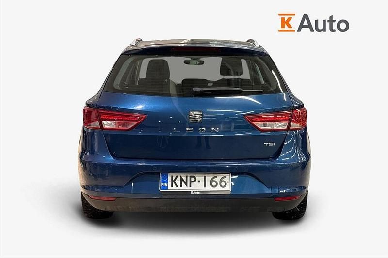 Käytetty Seat Leon ST Style 110 HP (80 kW) 2016 Sininen Farmari