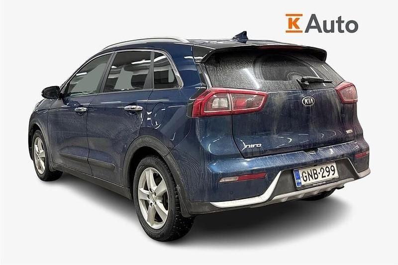 Käytetty Kia Niro Premium 105 HP (77 kW) 2018 Sininen Katumaasturi