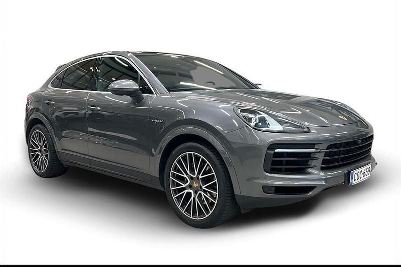 Käytetty Porsche Cayenne 462 HP (339 kW) 2020 Harmaa Katumaasturi