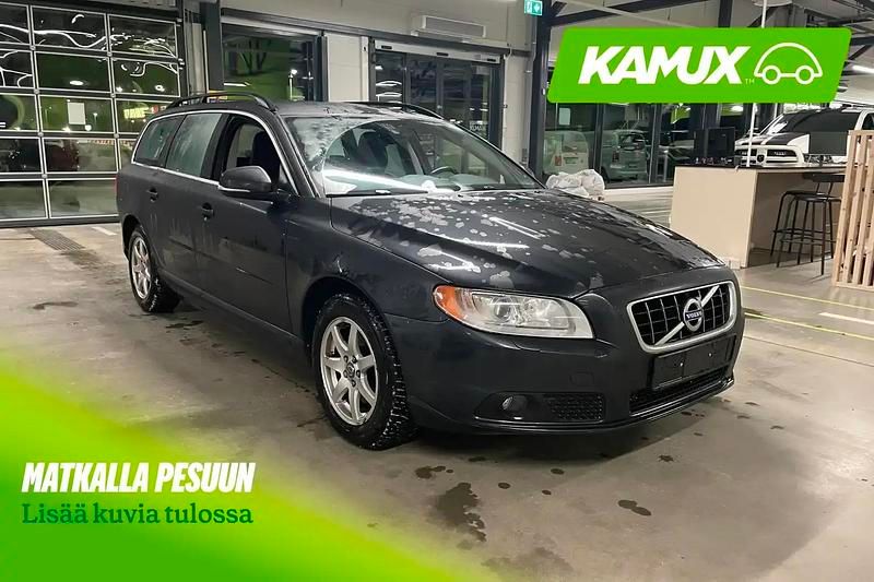 Hopea / harmaa Käytetty 2012 Volvo V70 Momentum Farmari | 13 900 € (Perustarjous) - Kuva 1/4