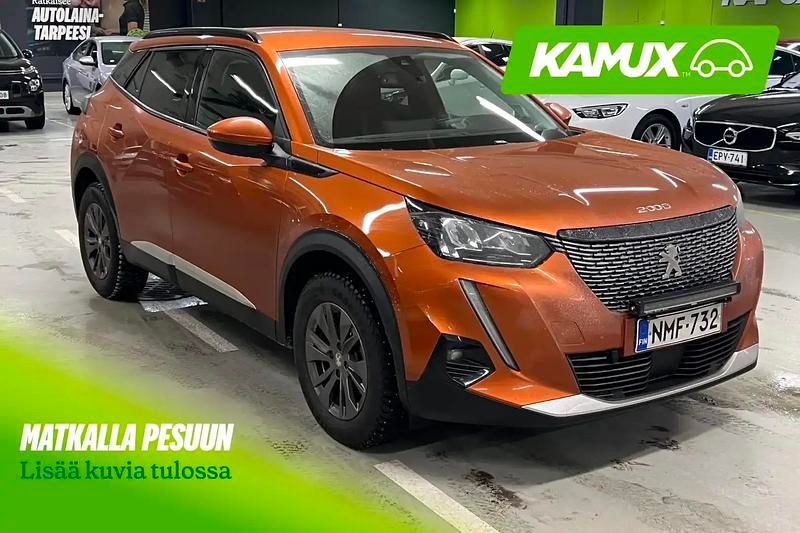 Oranssi Käytetty 2021 Peugeot 2008 Allure Katumaasturi | 16 490 € - Kuva 1/4