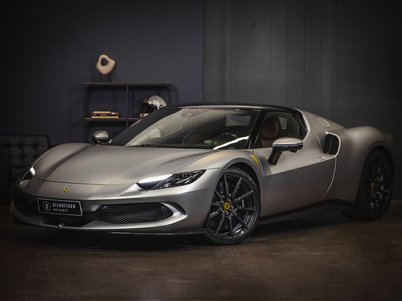 Käytetty 2023 Ferrari 296 Coupe - kaksiovinen | 549 800 € - Kuva 1/4