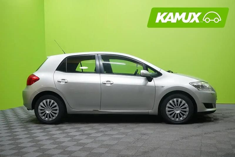 Käytetty Toyota Auris Sol 124 HP (91 kW) 2007 Hopea / harmaa Viistoperä