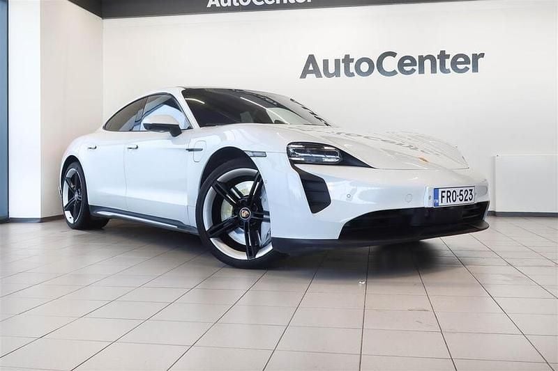 Valkoinen Käytetty 2020 Porsche Taycan 4S Sedan | 61 800 € - Kuva 1/4