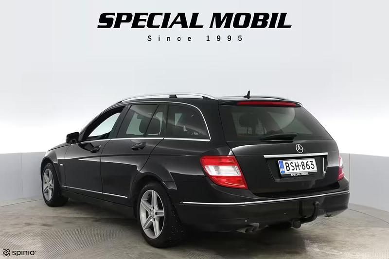 Käytetty Mercedes C200 Avantgarde 2009