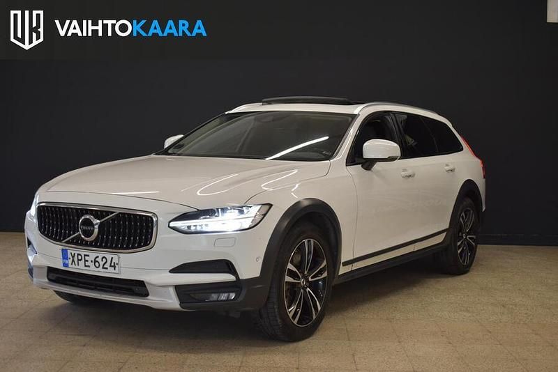 Käytetty 2017 Volvo V90 CC Business Edition Farmari | 19 900 € (Kallis) - Kuva 1/2