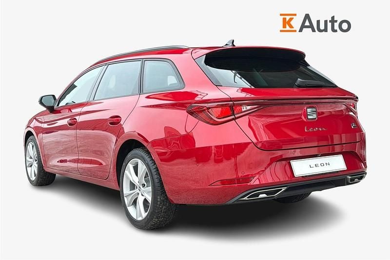 Uusi Seat Leon FR 201 HP (147 kW) 2026 Met. punainen Farmari