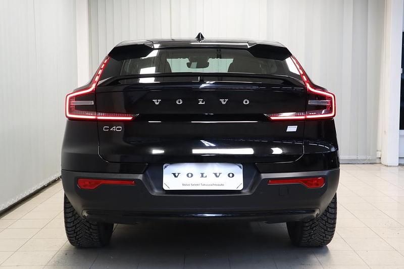 Käytetty Volvo C40 Plus 169 kW (231 HP) 2023 Musta Katumaasturi