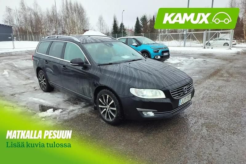 Käytetty Volvo V70 Standard 120 HP (88 kW) 2015 Musta Farmari