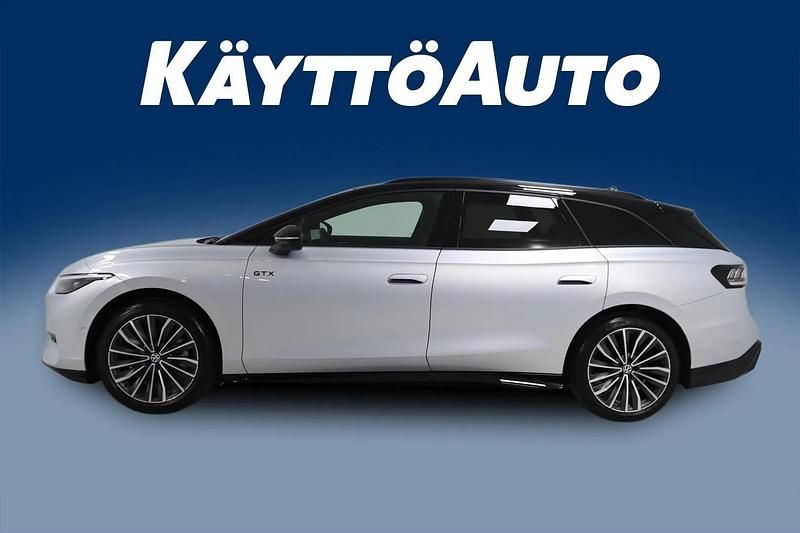 Uusi VW ID.7 GTX 250 kW (340 HP) 2026 Scale silver black r Farmari