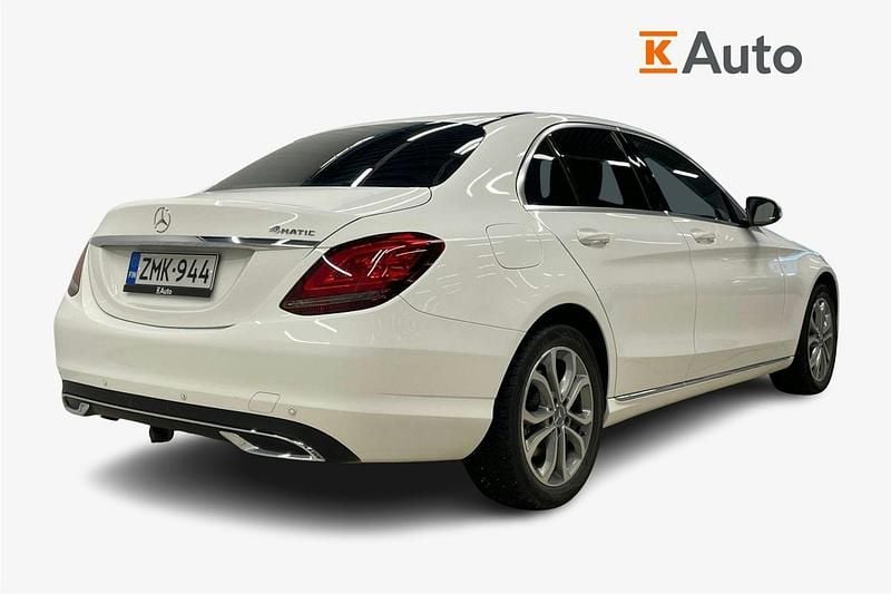 Käytetty Mercedes C200 Business 184 HP (135 kW) 2018 Valkoinen Sedan