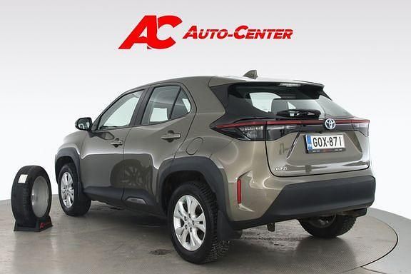 Käytetty Toyota Yaris Cross Active 114 HP (83 kW) 2021 6x1 Katumaasturi