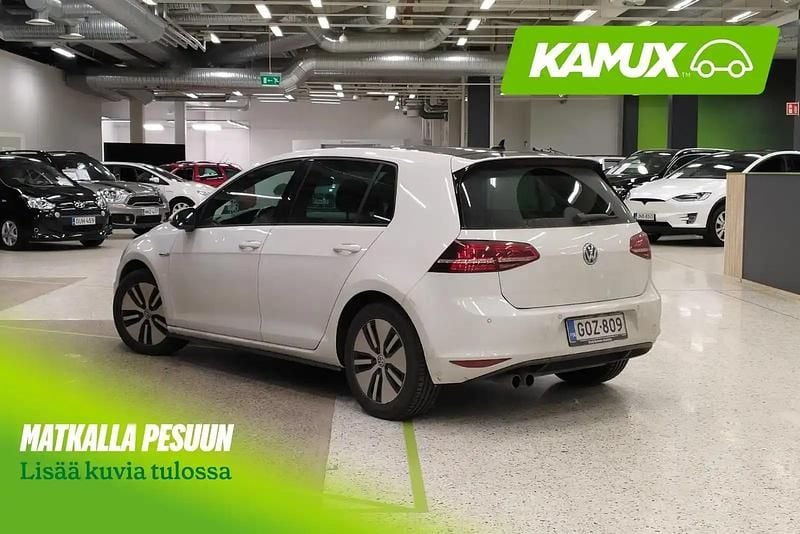 Käytetty VW Golf VII GTE 204 HP (150 kW) 2017 Valkoinen Sedan