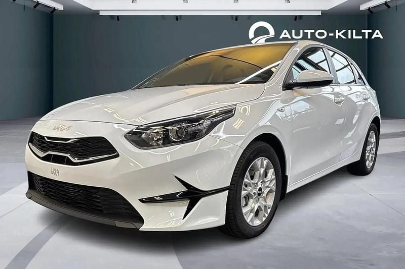 Uusi Kia Ceed Comfort 2025 Valkoinen Viistoperä