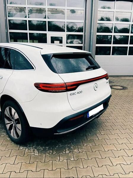 Käytetty Mercedes EQC400 Advanced 300 kW (408 HP) 2022 Katumaasturi