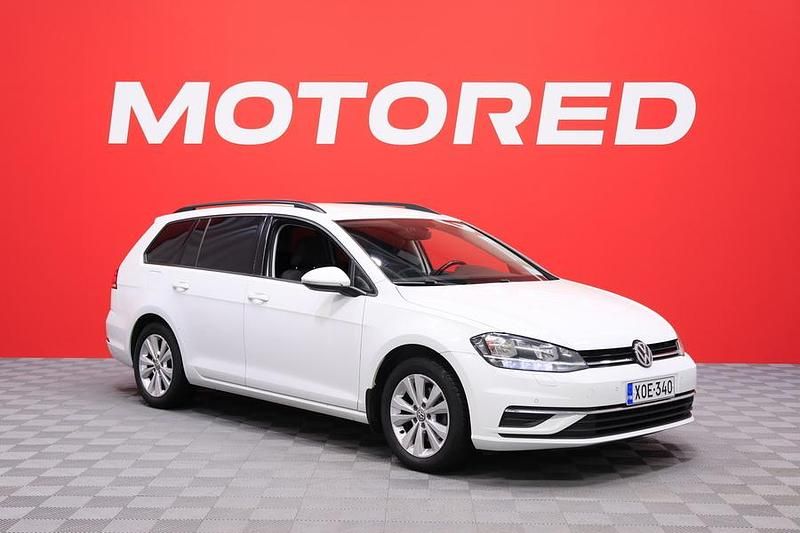 Käytetty 2017 VW Golf VII Comfortline Farmari | 9 490 € (Hyvä tarjous) - Kuva 1/3