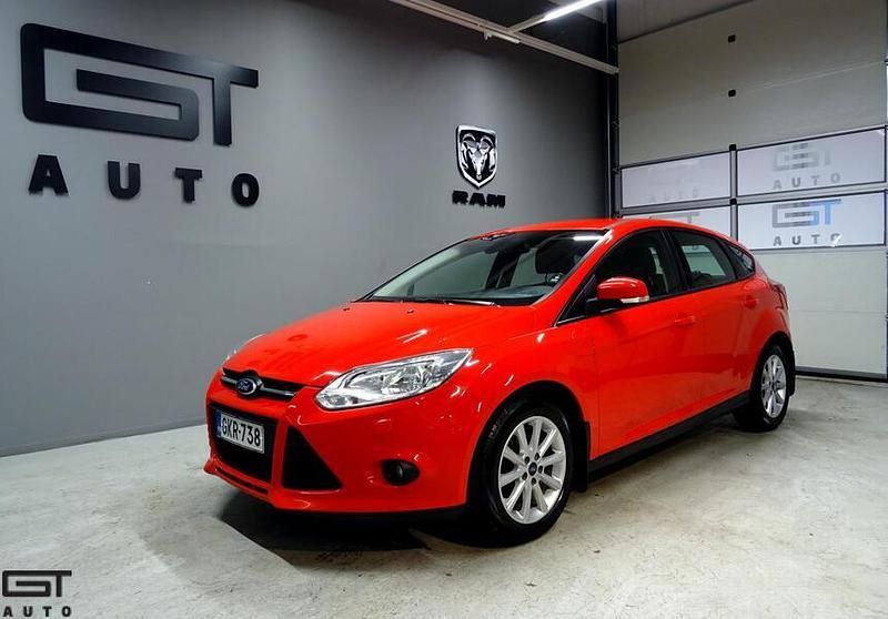 Käytetty 2013 Ford Focus Trend Viistoperä | 5 890 € (Perustarjous) - Kuva 1/4