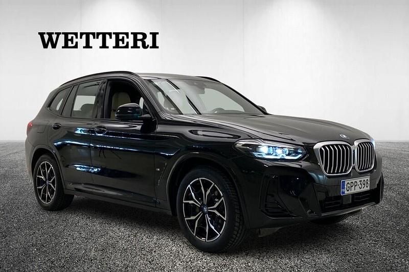 Musta Käytetty 2023 BMW X3 M Sport Katumaasturi | 47 800 € (Kallis) - Kuva 1/4