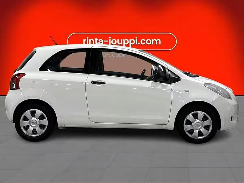 Käytetty Toyota Yaris Terra 87 HP (63 kW) 2007 Viistoperä