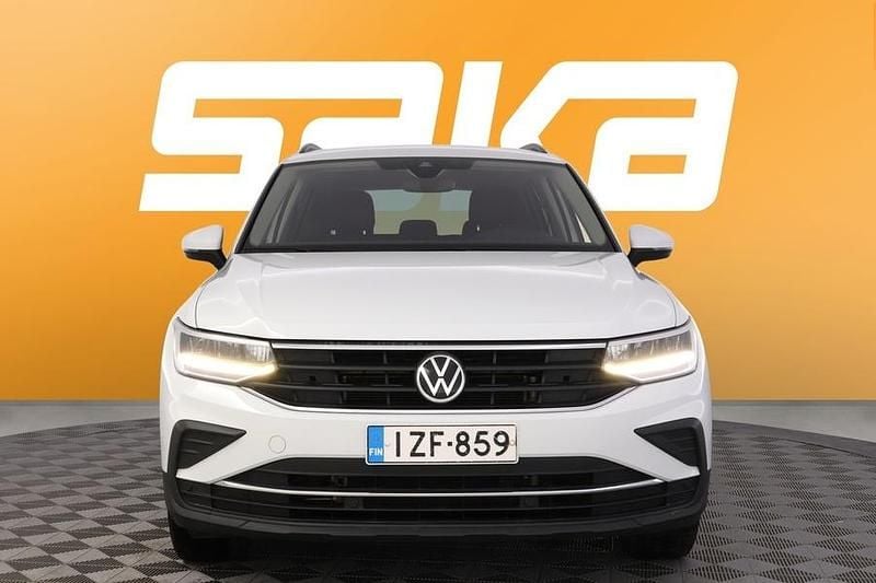 Käytetty VW Tiguan Pro 150 HP (110 kW) 2021 Katumaasturi