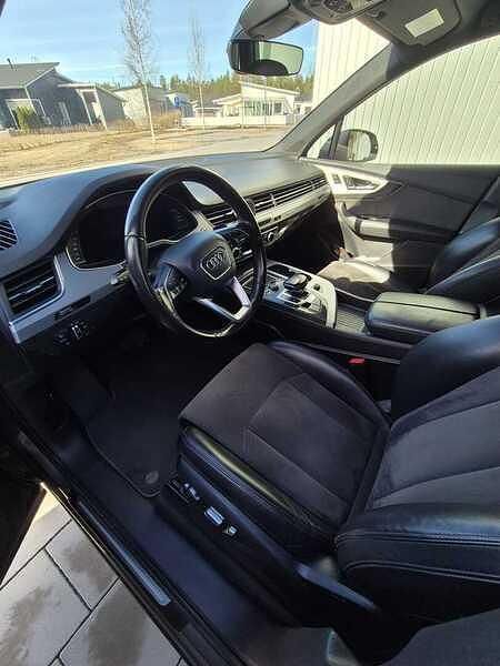 Käytetty Audi Q7 Business 272 HP (200 kW) 2016 Katumaasturi
