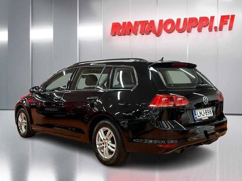 Käytetty VW Golf VII Comfortline 105 HP (77 kW) 2013 Farmari