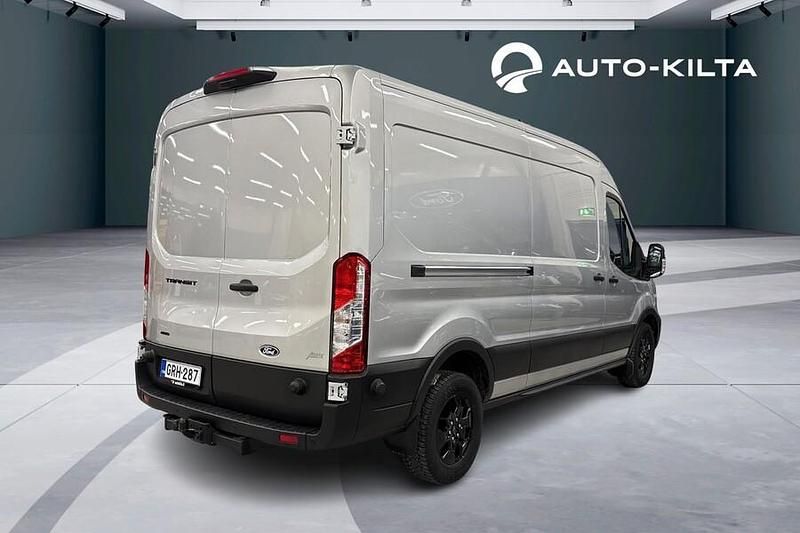 Käytetty Ford Transit Trend 165 HP (121 kW) 2025 Harmaa Van