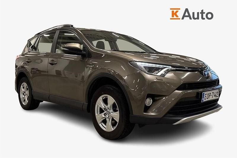 Käytetty Toyota RAV4 Hybrid Edition 155 HP (114 kW) 2017 Katumaasturi