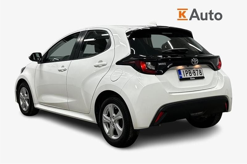 Käytetty Toyota Yaris Multidrive S 125 HP (91 kW) 2022 Valkoinen Viistoperä