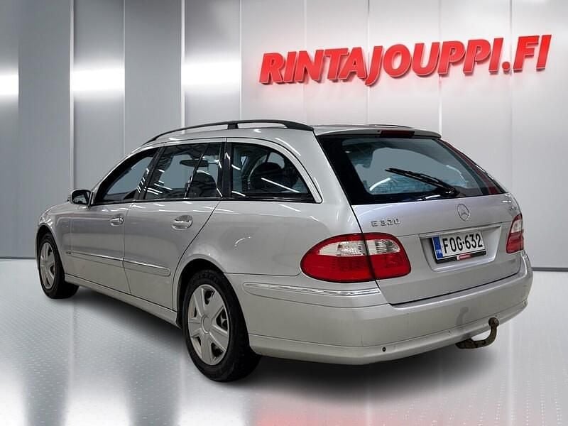 Käytetty Mercedes E320 224 HP (164 kW) 2004 Farmari
