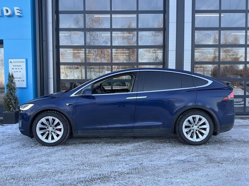 Käytetty Tesla Model X Long Range AWD 311 kW (423 HP) 2018 Katumaasturi