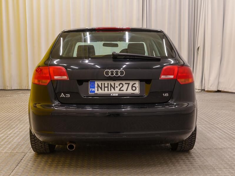 Käytetty Audi A3 Sportback Attraction 102 HP (75 kW) 2008 Viistoperä
