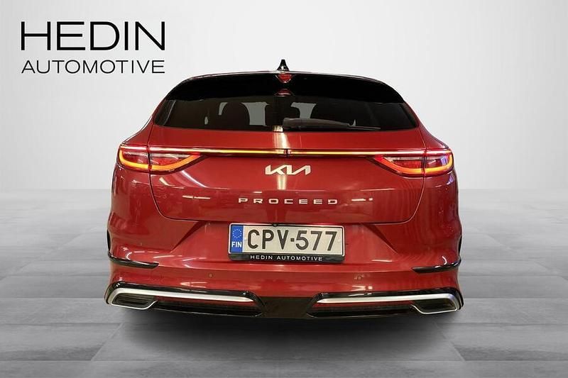 Käytetty Kia ProCeed GT-Line 159 HP (116 kW) 2021 Punainen Farmari