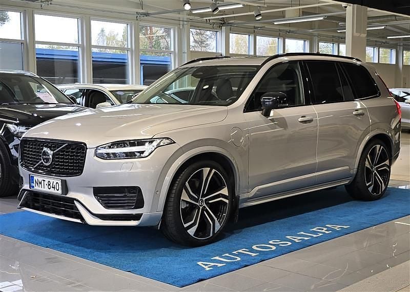 Käytetty Volvo XC90 Performance 456 HP (335 kW) 2023 Katumaasturi