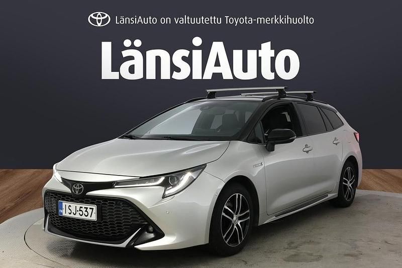 Käytetty Toyota Corolla Comfort 184 HP (135 kW) 2021 Hopea Farmari