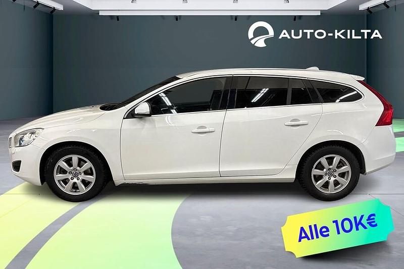 Käytetty Volvo V60 Business Edition 114 HP (83 kW) 2013 Valkoinen Farmari