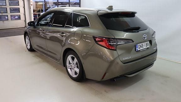 Käytetty Toyota Corolla Style 184 HP (135 kW) 2019 Ruskea (beige) Farmari