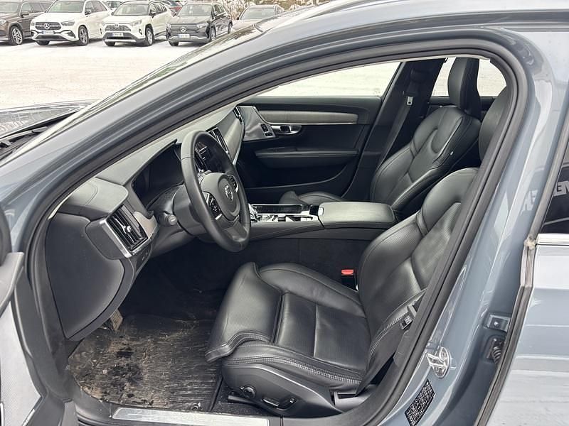 Käytetty Volvo V90 Performance 456 HP (335 kW) 2023 Harmaa Farmari