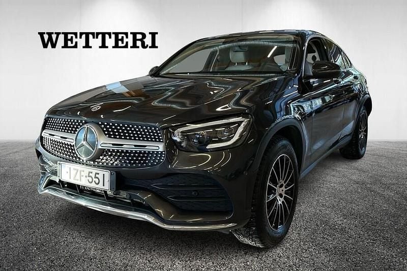 Käytetty Mercedes GLC300e Business 194 HP (142 kW) 2020 Coupe - kaksiovinen