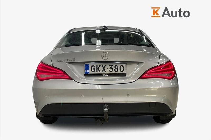 Käytetty Mercedes CLA200 Business 156 HP (114 kW) 2014 Coupe - kaksiovinen