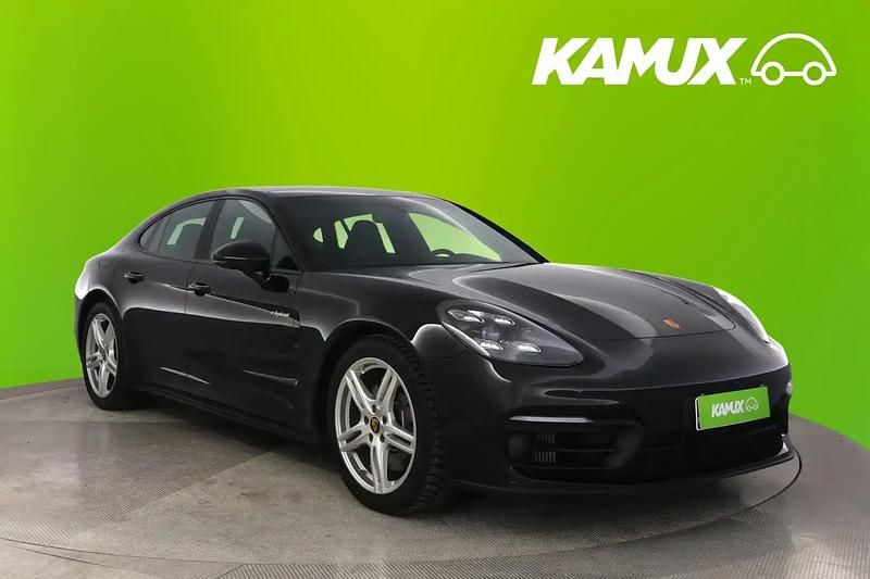 Käytetty Porsche Panamera 4 462 HP (339 kW) 2023 Musta Sedan