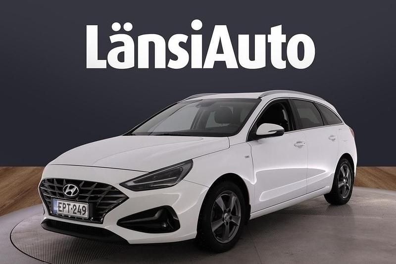 Käytetty Hyundai i30 Comfort 159 HP (116 kW) 2022 Farmari