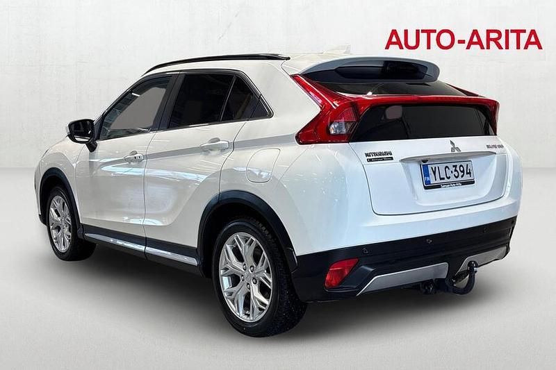 Käytetty Mitsubishi Eclipse Cross Active 163 HP (119 kW) 2019 Valkoinen Katumaasturi