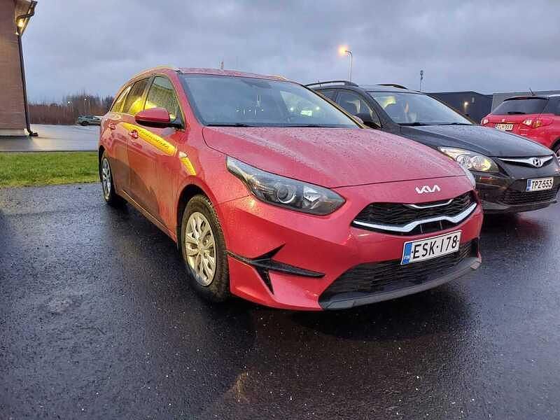 Käytetty 2022 Kia Ceed Sportswagon LX Farmari | 16 500 € (Perustarjous) - Kuva 1/3