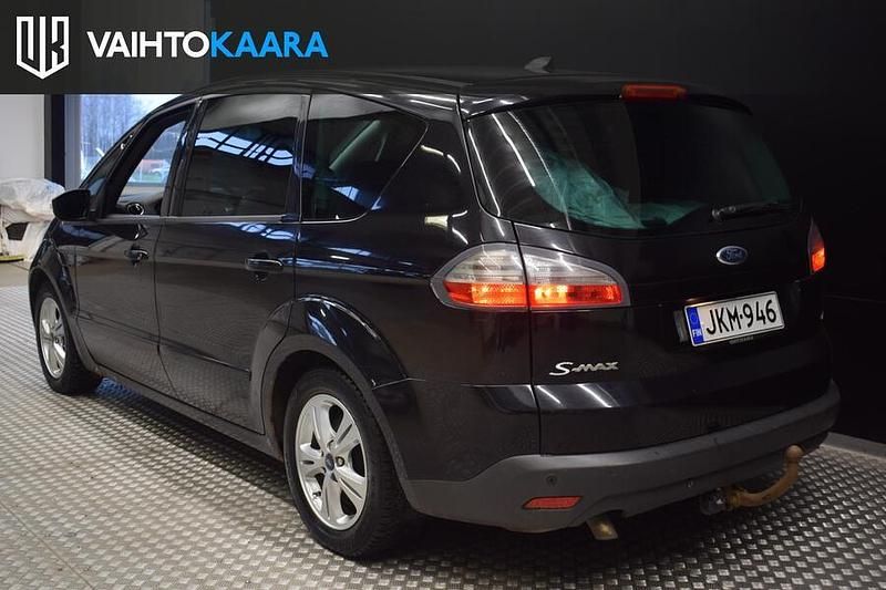 Käytetty Ford S-MAX Business Edition 140 HP (102 kW) 2006 Tila-auto