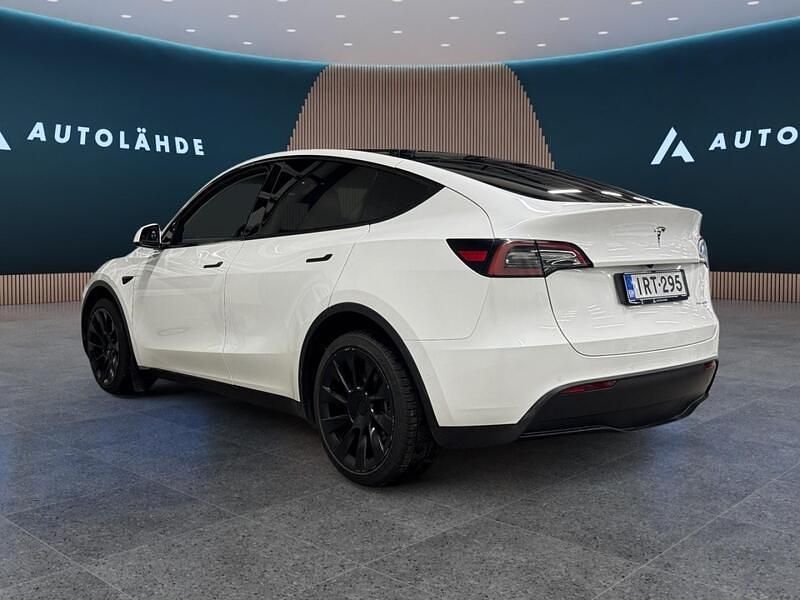 Käytetty Tesla Model Y Long Range AWD 378 kW (514 HP) 2022 Katumaasturi