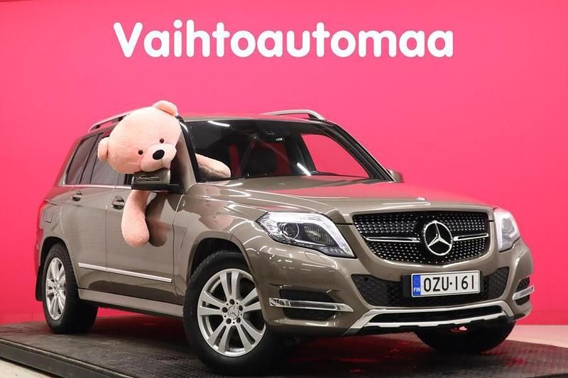 Käytetty Mercedes GLK350 265 HP (194 kW) 2012 Katumaasturi