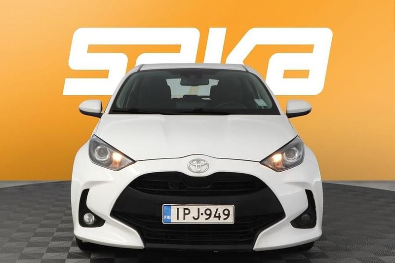 Käytetty Toyota Yaris Multidrive S 125 HP (91 kW) 2022 Viistoperä