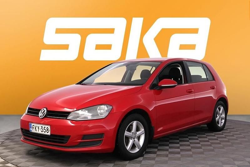Käytetty VW Golf VII Comfortline 105 HP (77 kW) 2013 Viistoperä